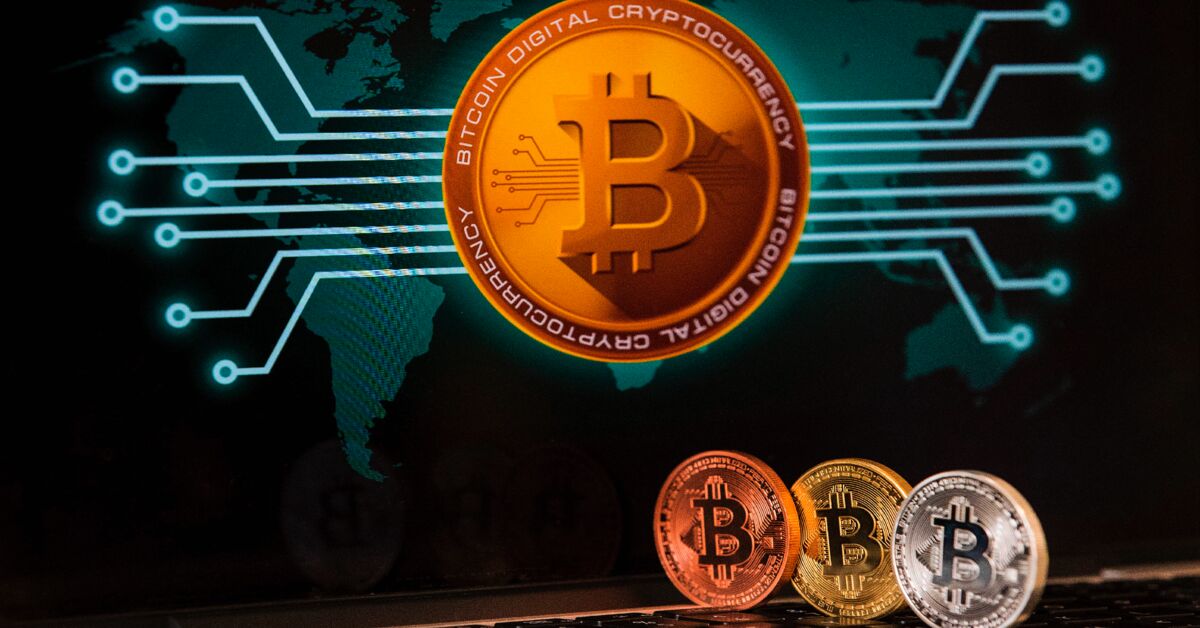 Lebanese turn to cryptocurrency as economy tanks